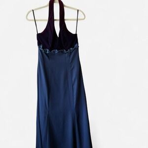Vintage Y2K Style Navy blue & magenta velvet halter neck dress w/ ruffle detail